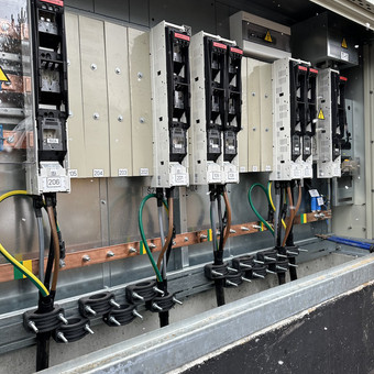 Absoliučiai viso tipo jungiamosios bei tepalines movos Vilnius G-ELECTRIC nuotrauka 33 Kabelių jungiamosios bei galinės movos (iki 10kv) Vilnius G-ELECTRIC nuotrauka 33