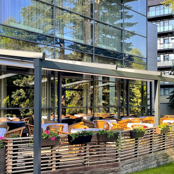 Lauko terasa puikai tinka stilingai Jūsų šventei šiltuoju metų laiku.
Kaina nuo 35€ asmeniui Vilnius Vilnius Park Plaza nuotrauka 16 Lauko terasa Vilnius Vilnius Park Plaza nuotrauka 16