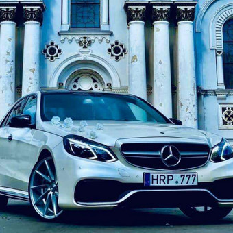 Automobilių nuoma su vairuotoju Kaunas AvRent Automobilių Nuoma Kaune nuotrauka 2