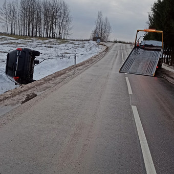 Pagalba užklimpus automobiliui Vilnius TraloPaslauga nuotrauka 5