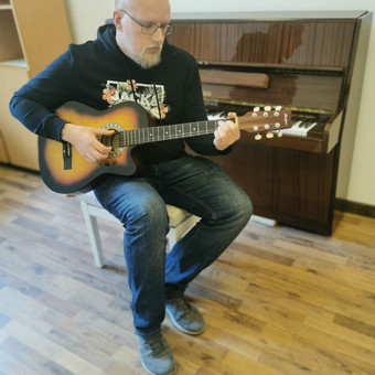 Gitaros pamokos Vilnius Dominykas Beištaras nuotrauka 1