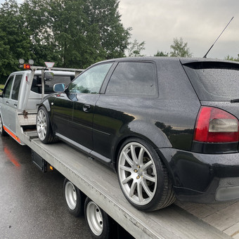 Avarinis automobilio atrakinimas Vilnius Tralas pagalba kelyje nuotrauka 4