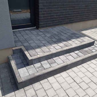 Laiptus galime įrengti iš trinkelių ir bortelių arba tik trinkelių Vilnius UAB "Palneta" nuotrauka 2 Laiptai iš trinkelių Vilnius UAB "Palneta" nuotrauka 2