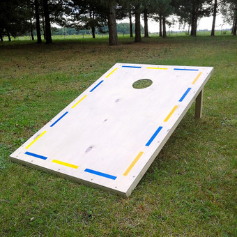 Kukurūzų futbolo (Cornhole) nuoma Panevėžys STATION nuotrauka 1
