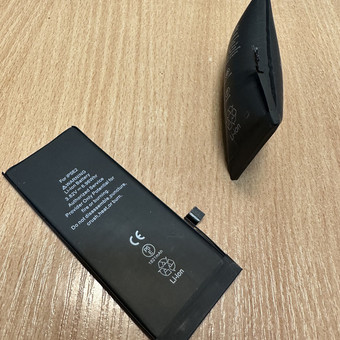 IPhone baterijų keitimas Vilnius Telefonų ir kompiuterių remontas nuotrauka 10