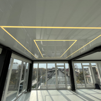 Įvairios LED linijų išdėstymo formos: apskritimai, kvadratai, tiesios linijos. Vilnius Maksim nuotrauka 2 LED linijos Vilnius Maksim nuotrauka 2