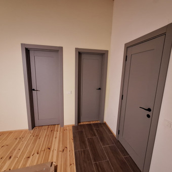 MONTUOJAME VIDAUS IR LAUKO DURIS, LANGUS, SANDARINAME ŠILTINAME, APDIRBAME, IŠVEŽAME SENUS NEREIKALINGUS LANGUS AR DURIS. Vilnius MB Svpi grupė nuotrauka 29 DURŲ, LANGŲ MONTAVIMAS Vilnius MB Svpi grupė nuotrauka 29