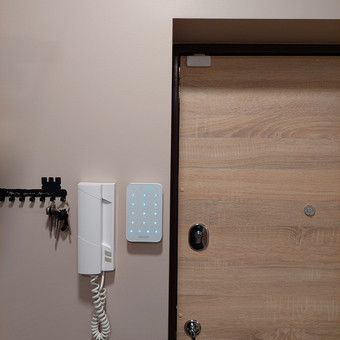 Telefonspynių montavimas Vilnius Mantas nuotrauka 1