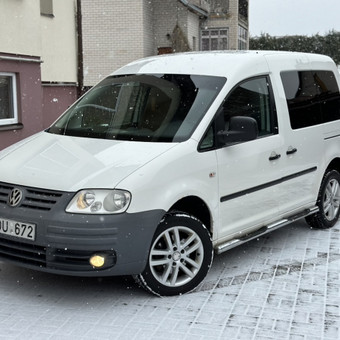 Labai erdvus lengvasis automobilis. Keliu mokestis nera taikomas. Vilnius Ruby Rental nuotrauka 6 Vw caddy 2010 Vilnius Ruby Rental nuotrauka 6