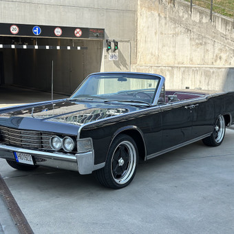 '65 Lincoln Continental Convertible Vilnius RetroNILL - išskirtinių automobilių nuoma nuotrauka 6