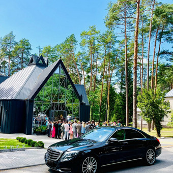 Prabangus limuzinas Jūsų komfortiškai kelionei Šiauliai Automobilių nuoma su vairuotoju nuotrauka 4 MERCEDES S KLASES NUOMA Šiauliai Automobilių nuoma su vairuotoju nuotrauka 4