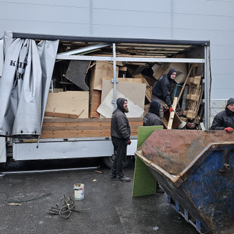 Kaunas Arūnas Krunglevicius nuotrauka 16 Galiu ir malkas,maisus su malkutemis ,anglis ,briketus,durpes galiu sunesioti pagal kliento pageidavimą uz atskira mokestisunesiu uz atskira mokesti Kaunas Arūnas Krunglevicius nuotrauka 16