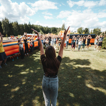 Renginių organizavimas įmonėms – tai, ką darome kiekvieną dieną. Organizuojame įvairiausio formato komandos formavimo renginius: azartiškas ir įspūdingas pramogines varžybas, kūrybą skatinančius... Vilnius Veiklų organizavimas įmonėms. nuotrauka 2 Švenčių organizavimas Vilnius Veiklų organizavimas įmonėms. nuotrauka 2