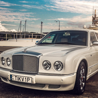 Prabangaus limuzino klasės "Bentley Arnage" nuoma Vilnius Andrius Varnelo nuotrauka 13