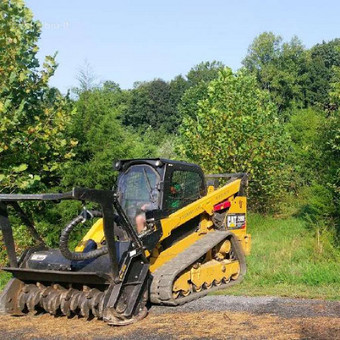 Kaunas Vikšrinio Bobcat nuoma nuotrauka 9 Mulčiavimas-Frezavimas Kaunas Vikšrinio Bobcat nuoma nuotrauka 9