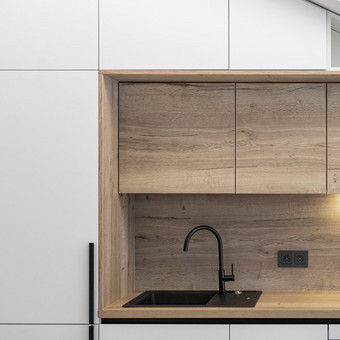 Naudojame moderniausias stakles, patalpas skanuojame 3D skaneriu, visiems klientams suteikiame nemokamą dizainerio konsultaciją, kuris parengia vizualizacijas, brėžinius, patogiausius sprendimus Jums Biržų rajonas UAB Furnioks nuotrauka 2 Virtuvės baldų gamyba Biržų rajonas UAB Furnioks nuotrauka 2