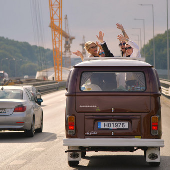 Tik atomobilio išorė, 8 nuotraukos- 50 Eur.
Automobilio išorė + vidus + detalės, 25 nuotraukos - 70 Eur. Kaunas Matas Laužadis nuotrauka 14 Automobilių fotografavimas Kaunas Matas Laužadis nuotrauka 14