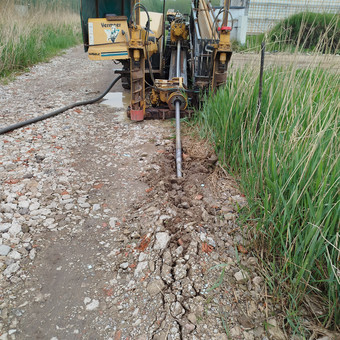 Kaina priklauso nuo kasamo gylio,nuo grunto,nuo drenažo kokybės -su smėliu,su akmenukais,nuo klojamos agro plėvelės. Palanga MB Getep nuotrauka 3 Drenažo įrengimas Palanga MB Getep nuotrauka 3