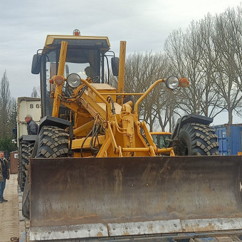 Nuomojamas Greideris su patyrusiu operatoriumi.
14 tonų,
Ratų formulė 6x4 Šiauliai Auneksa UAB nuotrauka 18 Greiderio nuoma Šiauliai Auneksa UAB nuotrauka 18