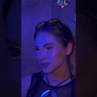 NEON šventinis makiažas Panevėžys IŠVAŽIUOJAMOSIOS EDUKACIJOS | KOGANART nuotrauka 4