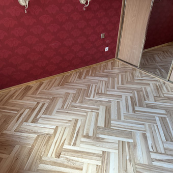 grindiniu lentu,parketlenciu,parketo slifavimas kokybe garantuojame darbus atliekame kokybiskai suteikeme garantija atliktiems darbams Vilnius grindu restauracijos ekspertai nuotrauka 3 Grindų šlifavimas Vilnius grindu restauracijos ekspertai nuotrauka 3