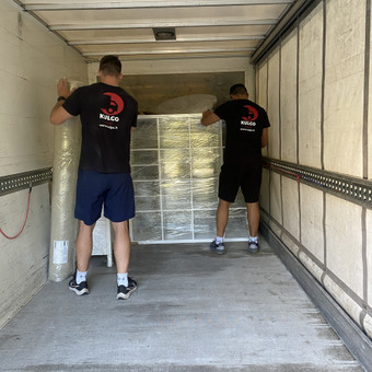 Atrinkimo krovėjų paslaugos – tai profesionalių darbuotojų teikimas, kurie atsakingai ir efektyviai atlieka prekių atrinkimo, pakrovimo ir iškrovimo darbus sandėliuose, gamyklose ar ten kur reikia Jum Vilnius UAB Kulgo nuotrauka 12 Atrinkimo/krovėjų paslaugos Vilnius UAB Kulgo nuotrauka 12