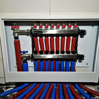 Grindinio šildymo, radiatorinio šildymo ir kitų šildymo tipų įrengimas individualiuose namuose bei butuose. Vilnius Vytautas Bartušis nuotrauka 1 Šildymo sistemų montavimas Vilnius Vytautas Bartušis nuotrauka 1