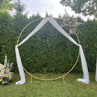 Nuomojame arką, fotosieną, kolonas, kopetėles saldžiam stalui ar kitoms kompozicijoms. Kaunas Deko_ Lapė Augustė Čiukšytė nuotrauka 4 Vestuvių atributikos nuoma Kaunas Deko_ Lapė Augustė Čiukšytė nuotrauka 4
