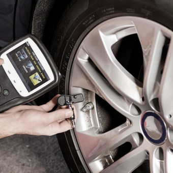 Programuojame visu gamintoju oro slėgio davyklius nuo 314 iki 434hz dažnio. Marijampolė METRONA UAB nuotrauka 13 TPMS davykliu programavimas Marijampolė METRONA UAB nuotrauka 13