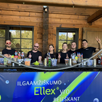 Mobilus kokteilių baras vakarėlyje Vilnius Barmen For You - BFY mobilus baras nuotrauka 1