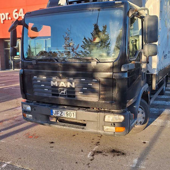 Negabaritinių krovinių gabenimas Klaipėda MB Ragai ir kanopos nuotrauka 2