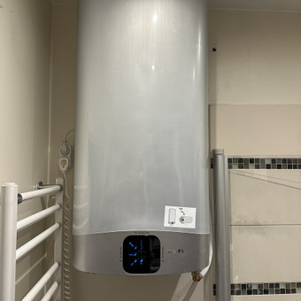 Montuojame boilerius Klaipėda MB RM Solutions Group nuotrauka 14 Boilerio pajungimas Klaipėda MB RM Solutions Group nuotrauka 14