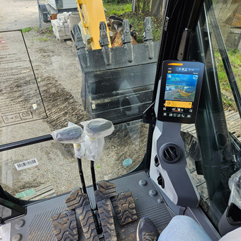 Nuomojamas be operatoriaus, visiškai naujas, pilniausios įmanomos komplektacijos, 22t CAT 320GC. Įskaičiuotas kasko draudimas. Ignas Klaipėda UAB "Baltrenta" nuotrauka 4 22t naujo CAT 320GC ekskavatoriaus nuoma be operatoriaus Klaipėda UAB "Baltrenta" nuotrauka 4