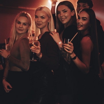 Naktinių klubų fotosesija Vilnius Deividas Kavaliauskas nuotrauka 6