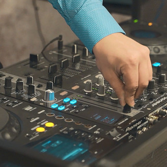 DJ paslaugos be garso ir apšvietimo įrangos Vilnius DJRitmas nuotrauka 2