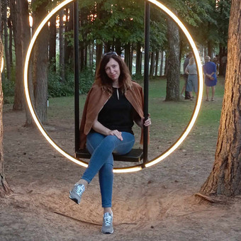 TAI PUIKI DOVANA SAU! ❤️
Užsiėmimai skirti toms, kurios nori vidinio augimo, bendrystės, palaikymo ir supratimo. Augant pačiai,neišvengiamai keičiasi visos gyvenimo sritys.
Išmok save mylėti ! Kaunas Jolanta Pucilauskienė nuotrauka 3 Terapinis "Moterų vidinės transformacijos ratas" Kaunas Jolanta Pucilauskienė nuotrauka 3