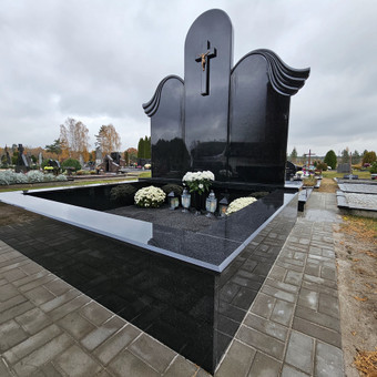 Marijampolė Aivaras Kubilius nuotrauka 10 Paminklų, antkapių montavimas Marijampolė Aivaras Kubilius nuotrauka 10