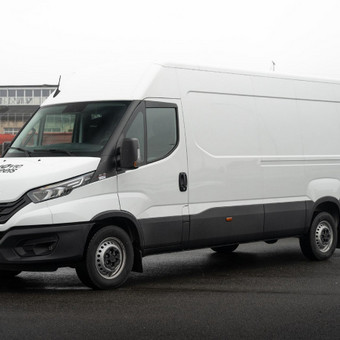 Krovininiai mikroautobusai Vilnius MB Kino ratai nuotrauka 1
