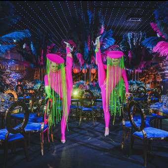 Talentas,Grožis, Kokybė, Tobulumas ... tai Diamonds SHOW!
Pasiilgai nenumaldomo širdies virpulio?! Kraują stingdančių pojūčių?...
Mes Jūsų šventes paversime įsimintinomis amžiams. Kaunas Diamonds Show nuotrauka 4 Neon medūzos (svečių pasitikimas) Kaunas Diamonds Show nuotrauka 4