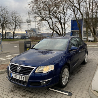 VW Passat nuoma Kaune Kaunas AvRent Automobilių Nuoma Kaune nuotrauka 6