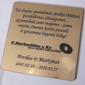 Graviravimas lazeriu ant gertuvių, tušinukų, termo puodelių.
Graviruojame užrašus ant metalo, plastiko ir medžio paviršių. Kaunas Renesa UAB nuotrauka 8 Lazerinis graviravimas Kaunas Renesa UAB nuotrauka 8