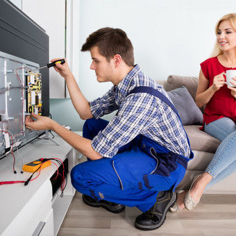 Televizorių remontas Klaipėda Šneiderio elektronika, UAB nuotrauka 7