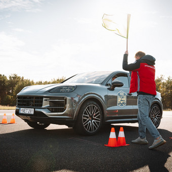 Automobilių fotografavimas Palanga Amanda ir Ernestas nuotrauka 6