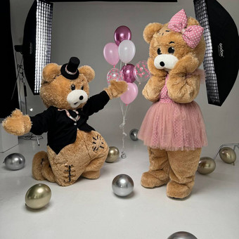 Galite pasirinkti vieną arba du meškiukus pasveikinimui🐻🐻
Vieno kaina 50€
Dviejų - 75 €
+pervežimas Kaune - 10€
Už miesto ribų pervežimas aptariamas individualiai Kaunas Anna Savodchenko nuotrauka 1 Animatoriai, personažai vaikams Kaunas Anna Savodchenko nuotrauka 1