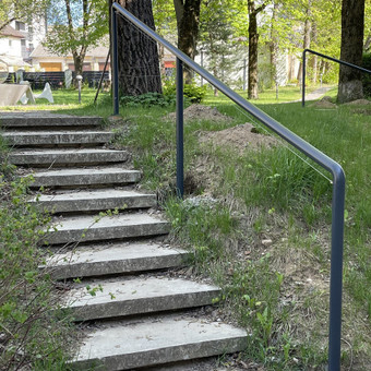 Lauko laiptų turėklai. Vilnius MB Cechų cechas nuotrauka 23 Lauko laiptų turėklai Vilnius MB Cechų cechas nuotrauka 23