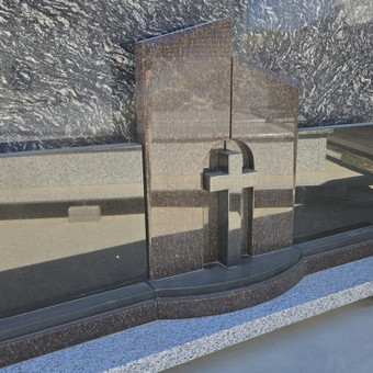 DIDŽIAUSIAS PAMINKLŲ PASIRINKIMAS
https://my.matterport.com/show/?m=Zgbtjw1Y4Dh
Pristatome virtualią 3D kelionę po mūsų parduotuve, kurioje rasite didžiulį paminklų, granito plokščių asortimentą. Vilnius UAB OVISTA nuotrauka 2 Paminklų gamyba Vilnius UAB OVISTA nuotrauka 2