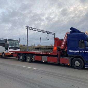 Kainos skiriasi kiekvienu atveju, kokia transporto priemone ar krovini norite transportuoti Vilnius Tralas plius nuotrauka 1 Tralo paslaugos Vilnius Tralas plius nuotrauka 1