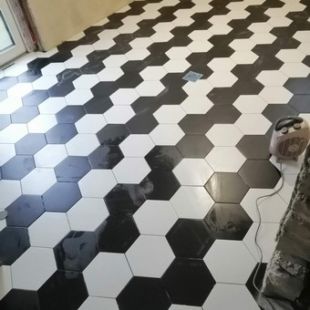 Plytelių klijavimas Kaunas IONAS nuotrauka 2