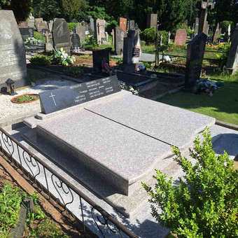 Įvairios granito dangos plokštės, klasikinis ir modernus stilius, didelis spalvų pasirinkimas Vilnius UAB OVISTA nuotrauka 5 Granito plokštės Vilnius UAB OVISTA nuotrauka 5