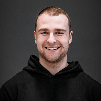 Treniruotė nuotoliniu būdu (Zoom, Skype, Facebook ar kt.), pilna priežiūra pagal technologijų galimybes. Vilnius Erikas Vinciūnas nuotrauka 6 Nuotolinė treniruotė Vilnius Erikas Vinciūnas nuotrauka 6